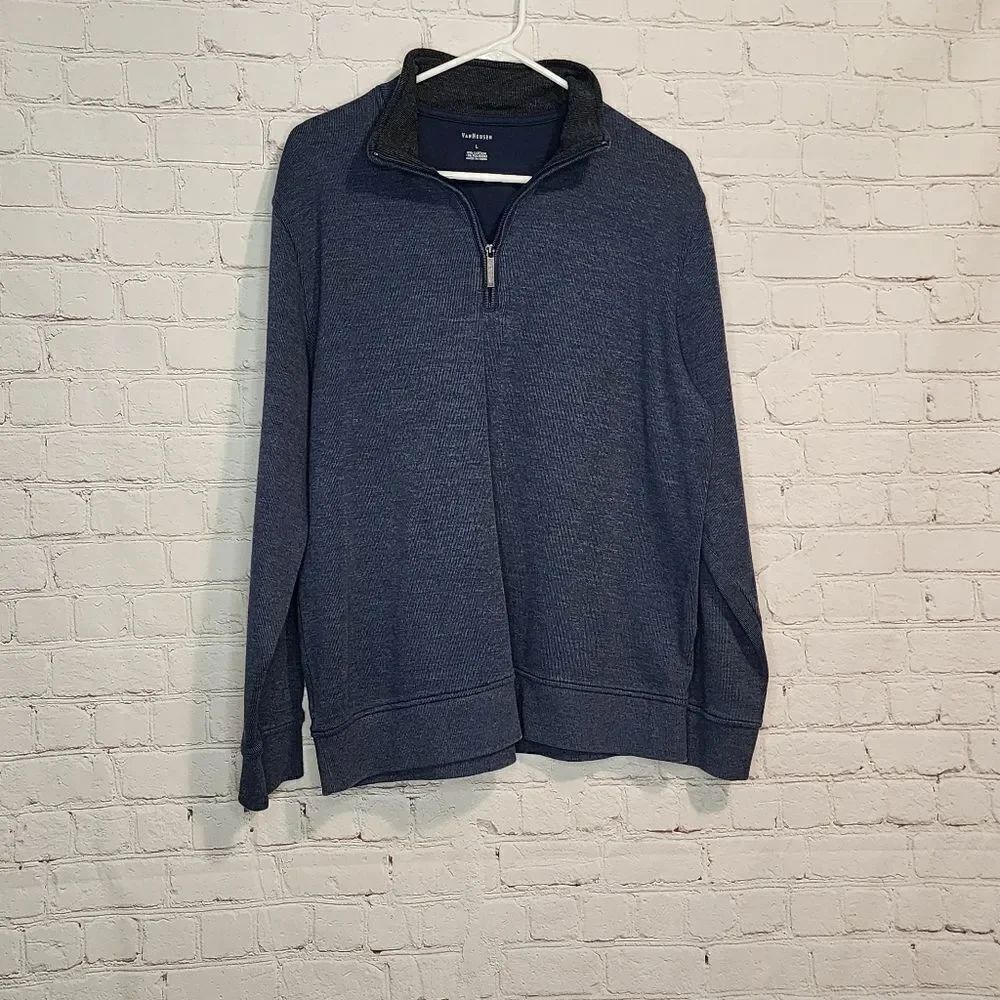 Men's Van Heusen zip up fleece, size Large